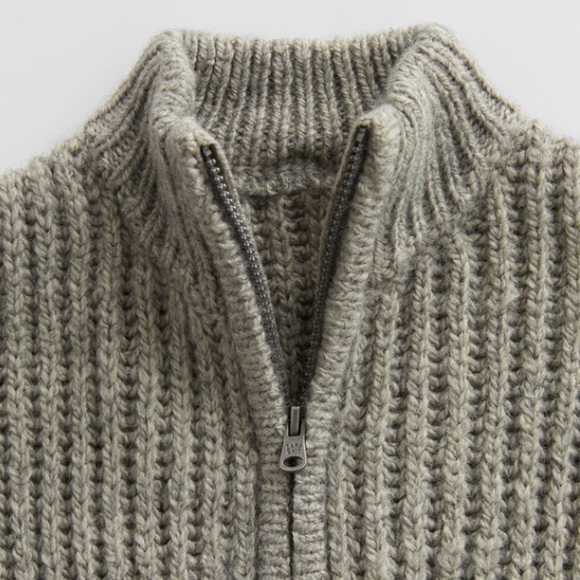 Zara 2-3Y knit sweater - Picture 3 of 3